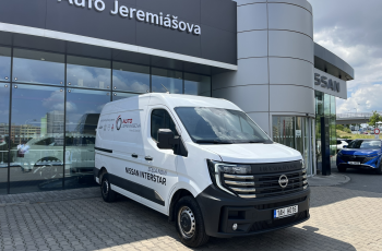 Nissan Interstar