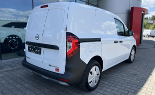 Nissan Townstar EV Van